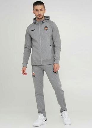 Чоловічі спортивні штани
puma fcsd шахтар2 фото