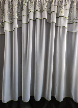 Тюль на вікно сакура білий шифон з подвійним ламбрикеном 290*170 см білий з зеленим1 фото