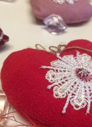 Текстильные интерьерные сердечки валентинки, презент ручной работы9 фото
