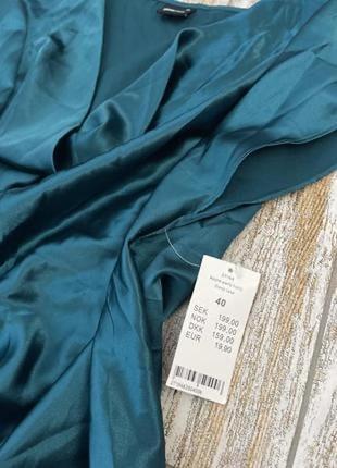 Стильное изумрудное коктейльное бирюзовое атласное платье-балахон m2 фото