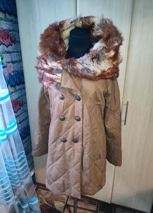 Новая куртка с капишоном