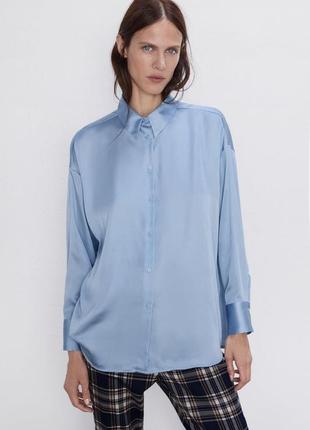 Блакитна атласна блуза zara, блуза-сорочка zara голуба