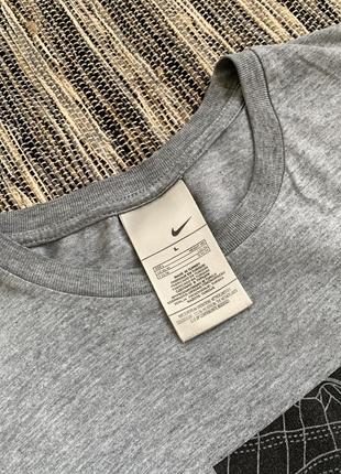 Vintage nike air max y2k tee винтаж мужская серая футболка найк еир макс в стиле авангард свуш бег лого по центру оригинал размер l4 фото