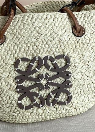 Плетена пляжна сумка лоїві loewe з коричневими ручками3 фото