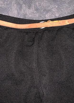 Стильные чёрные женские узкие брюки  monki в рубчик6 фото