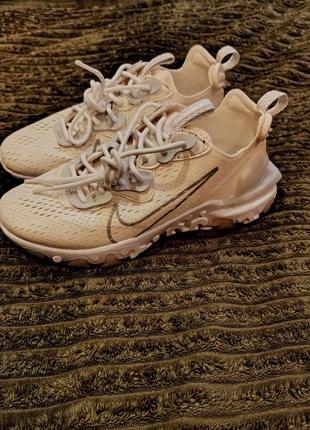 Кроссовки жіночі/чоловічі nike react