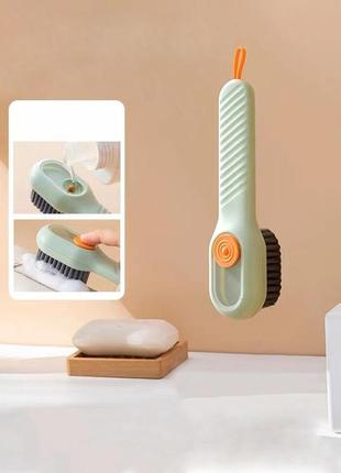 Універсальна щітка з дозатором миючого засобу cleaning brush green