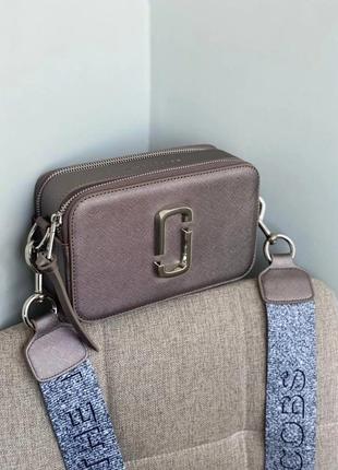 Жіноча шкіряна сумка через плече marc jacobs logo перламутрова, стильна сумка, преміум якість, модна сумка марк джейкобс
