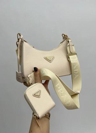 Модная женская сумка prada re-edition 2005 cream saffiano leather bag кросс боди прада