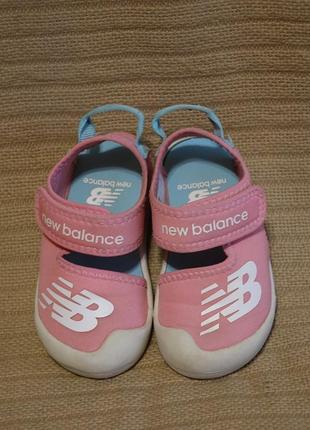 Легкие текстильные босоножки розового цвета  new balance yocrsrpp 23,5 р. ( 14,7 см.)3 фото