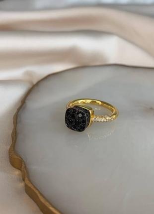 Кольцо помеллато pomellato усыпанное чёрным цирконием (размеры:16,17,18,19)