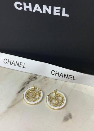 Красивые брендовые серьги кольца с логотипом, люкс качество!6 фото