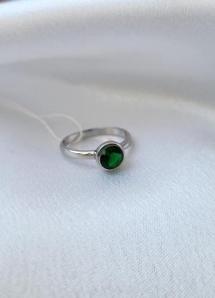 Кольцо серебряное женское колечко с зеленым камнем вставка куб.цирконий 17.5 размер серебро 925  832 2.01г3 фото