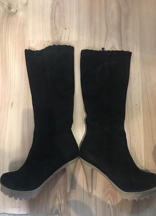 Замшевые сапоги