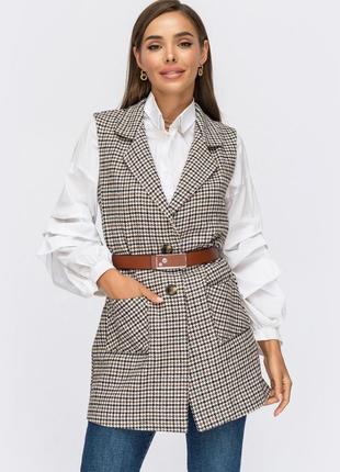 Жилет из твида