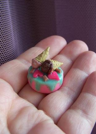 Їжа для ляльок барбі та лол ручної роботи торт із морозивом і марципановими серцями