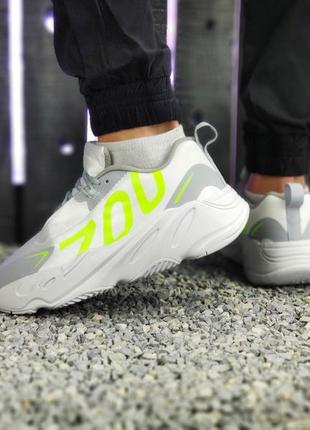 Кроссовки мужские adidas yeezy bosst 700 "белые/ серые/ зеленые", адидас изи буст4 фото