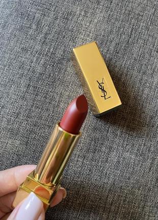 Губна помада yves saint laurent rouge pur couture the mats lipstick без коробок no 206, оригінал1 фото