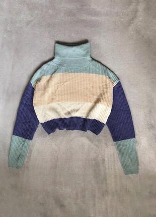 Вязаный свитер в полоску в пастельных цветах