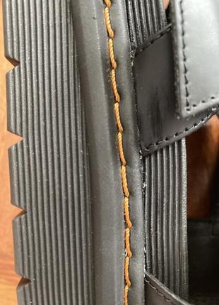 Новые кожаные босоножки сандалии в виде dr. martens leather collection 7/41699 фото