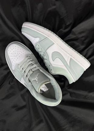 Кросівки nike air jordan 1 low light olive1 фото