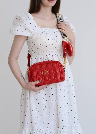 Мягкая небольшая женская сумка бренда christian dior2 фото