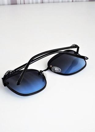 Очки женские солнцезащитные bvlg 20212 темно-синие с черным с градиентом6 фото