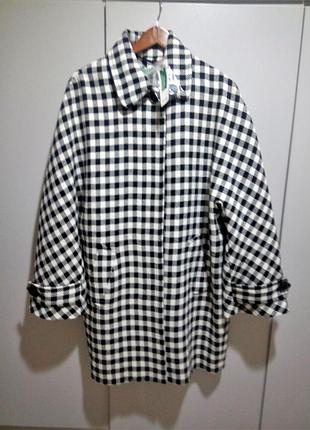 54 р полушерстяное пальто benetton