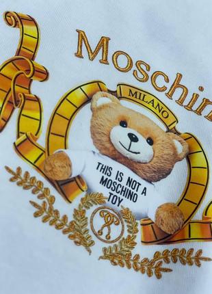 Женская футболка moschino4 фото