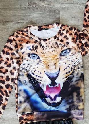 Свитшот с модным принтом tiger (тигр). новый