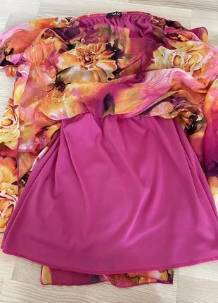 Легкое асимметричное платье в цветочный принт6 фото