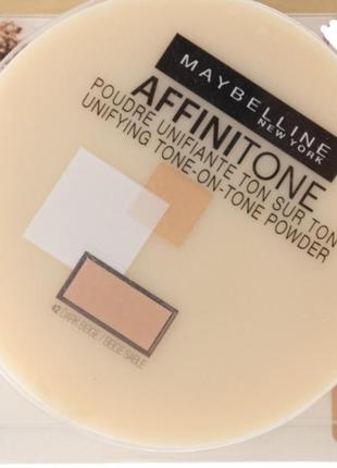 Maybelline affinitone powder компактна пудра1 фото