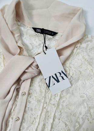 Неймовірно красива блуза zara з зав’язкою на шиї і ґудзиками перлами.4 фото