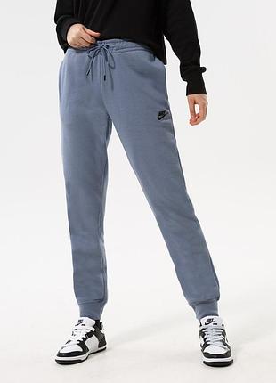 Спортивные женские штаны nike