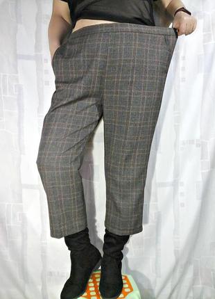 Модные укороченные брюки в клетку, на резинке
