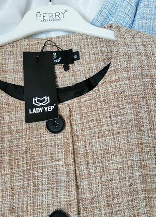 Стильный жаккардовый пиджак блейзер куртка из фактурной ткани с карманами7 фото