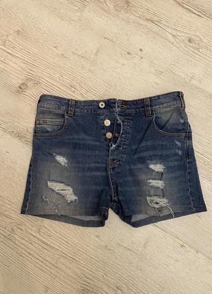 Шорти
