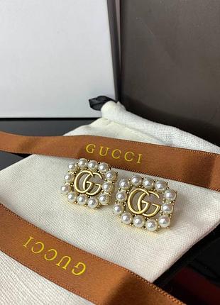 Брендовые серьги-гвоздики с жемчугом майорка , позолота. люкс качество