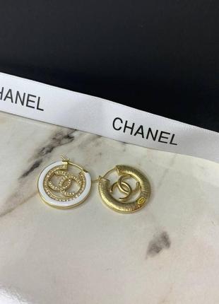 Красивые брендовые серьги кольца с логотипом, люкс качество!
