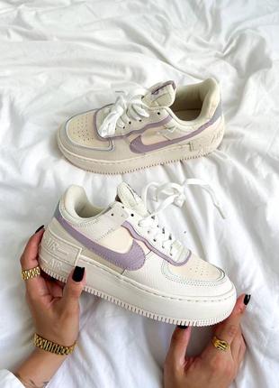 Женские кроссовки белые с розовым nike air force shadow white purple