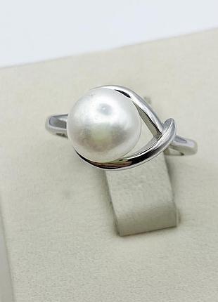 Кольцо серебряное с жемчугом 16,5 2,13 г