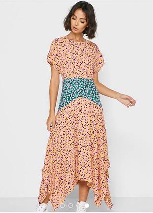 Платье макси в цветочный принт с вырезом на спине topshop zara zara
