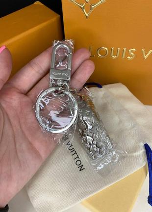 Брелок луї віттон louis vuitton машина з брендовим візерунком2 фото