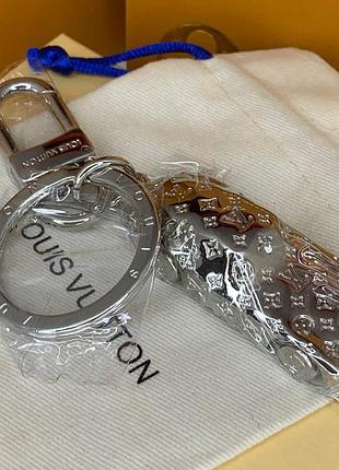 Брелок луї віттон louis vuitton машина з брендовим візерунком