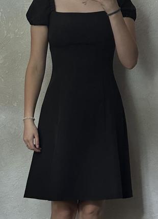 Черное платье черное платье