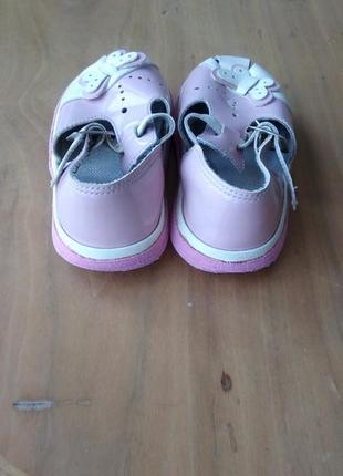 Босоніжки сандалі 4