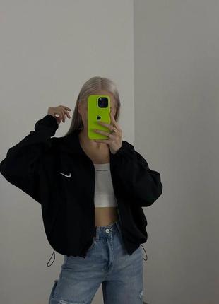 Женская кофта nike найк ветровка плащевка спортивная куртка худи на замке 42-46 черная толстовка весна/осень