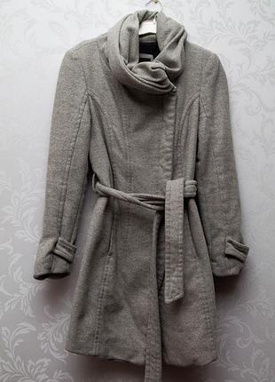 Сіре пальто zara.