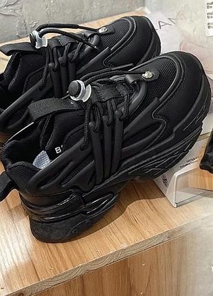 Стильні дитячі кросівки