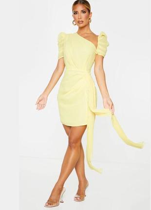Шифоновое платье prettylittlething с этикеткой